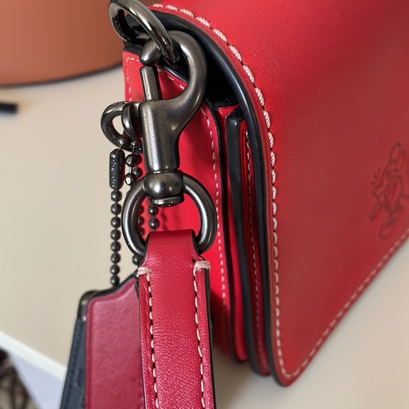Coach 1941 Red crossbody strap only - Picture 4 of 4